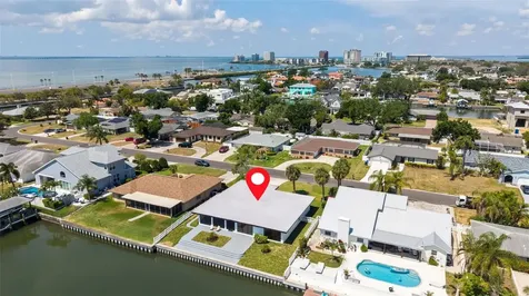 3917 E Eden Roc Circle Tampa FL 33634