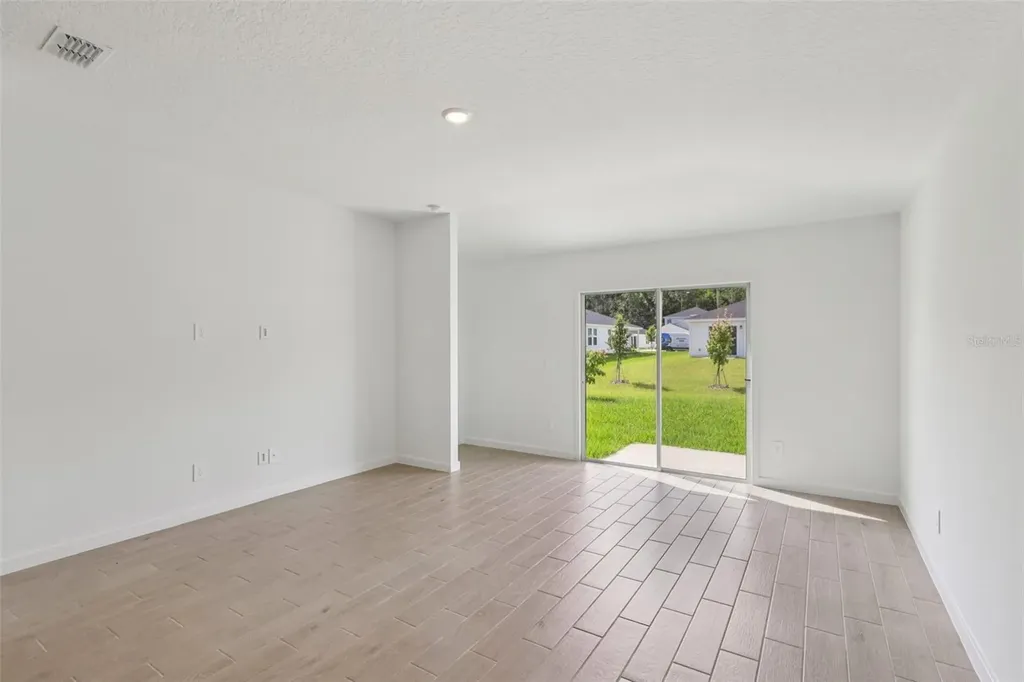 16 Derbyshire Drive Palm Coast FL 32164