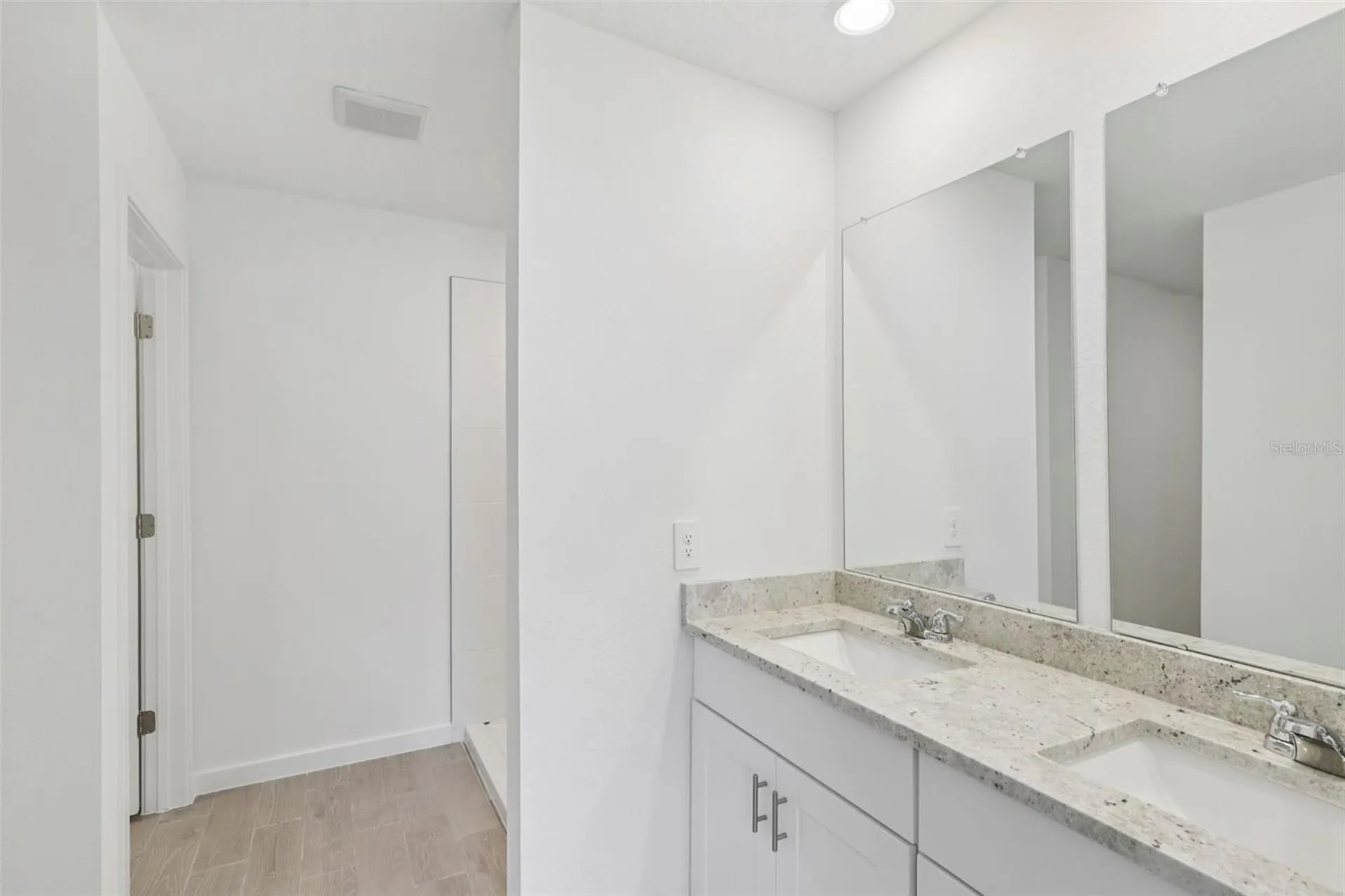 16 Derbyshire Drive Palm Coast FL 32164