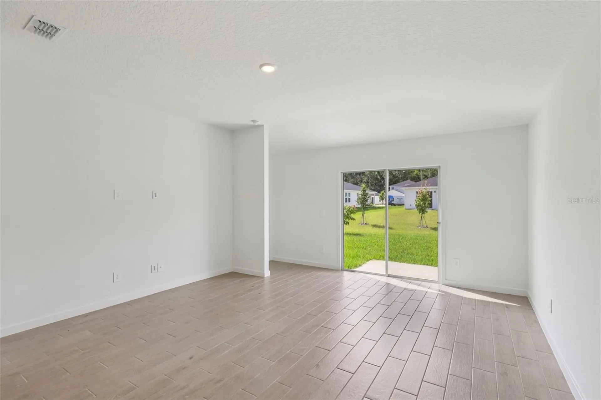 16 Derbyshire Drive Palm Coast FL 32164