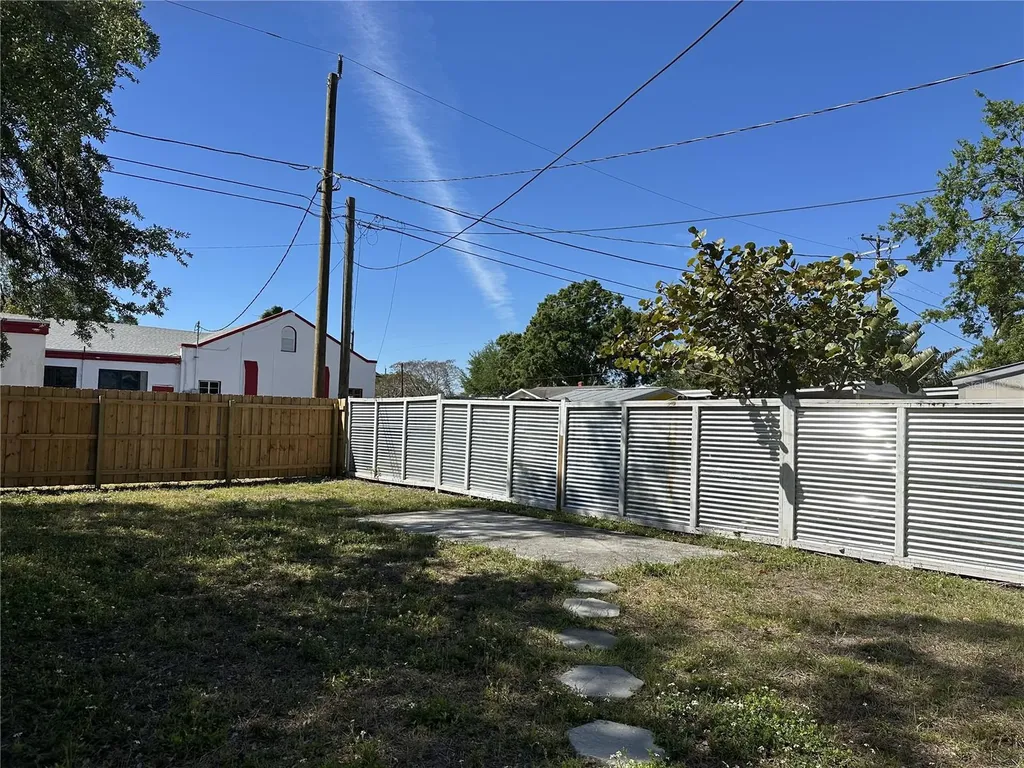 3750 4th Avenue N St Petersburg FL 33713