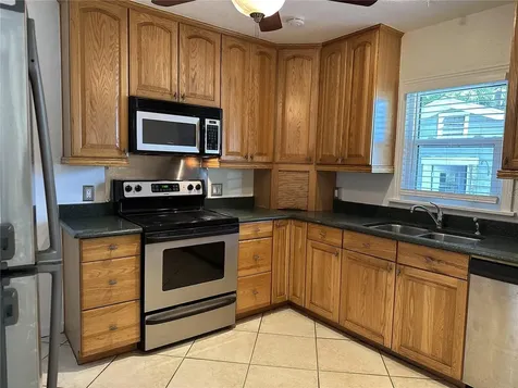 3750 4th Avenue N St Petersburg FL 33713