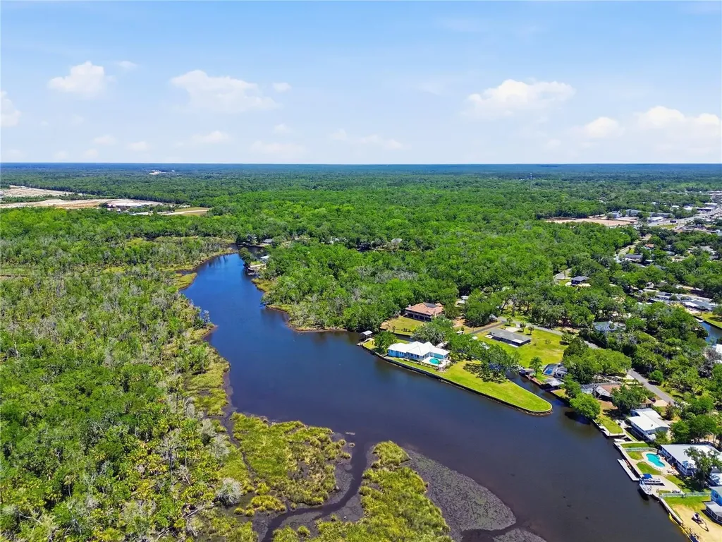 650 Miller Creek Road Crystal River FL 34428