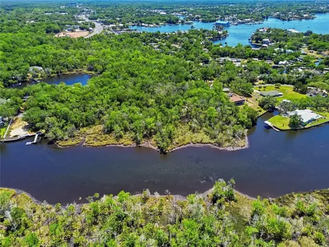 650 Miller Creek Road Crystal River FL 34428