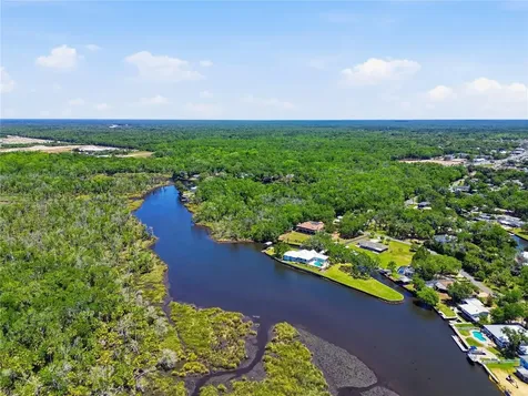 650 Miller Creek Road Crystal River FL 34428