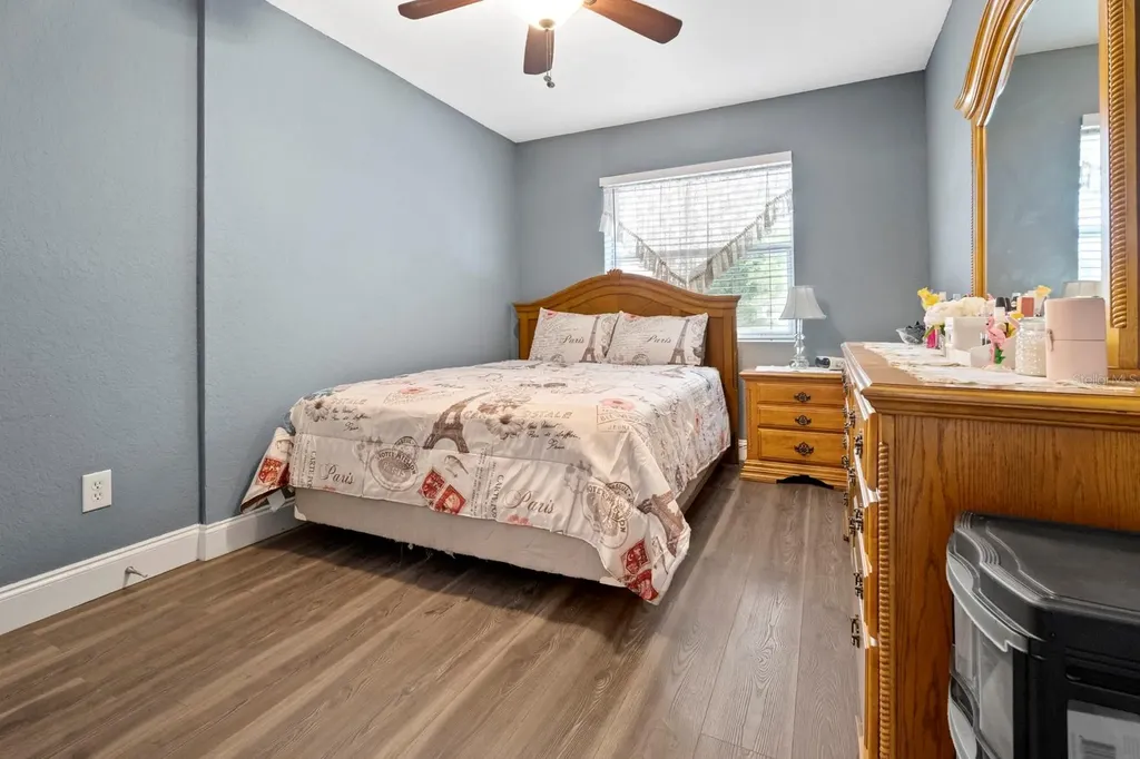 2418 South 69th Tampa FL 33619