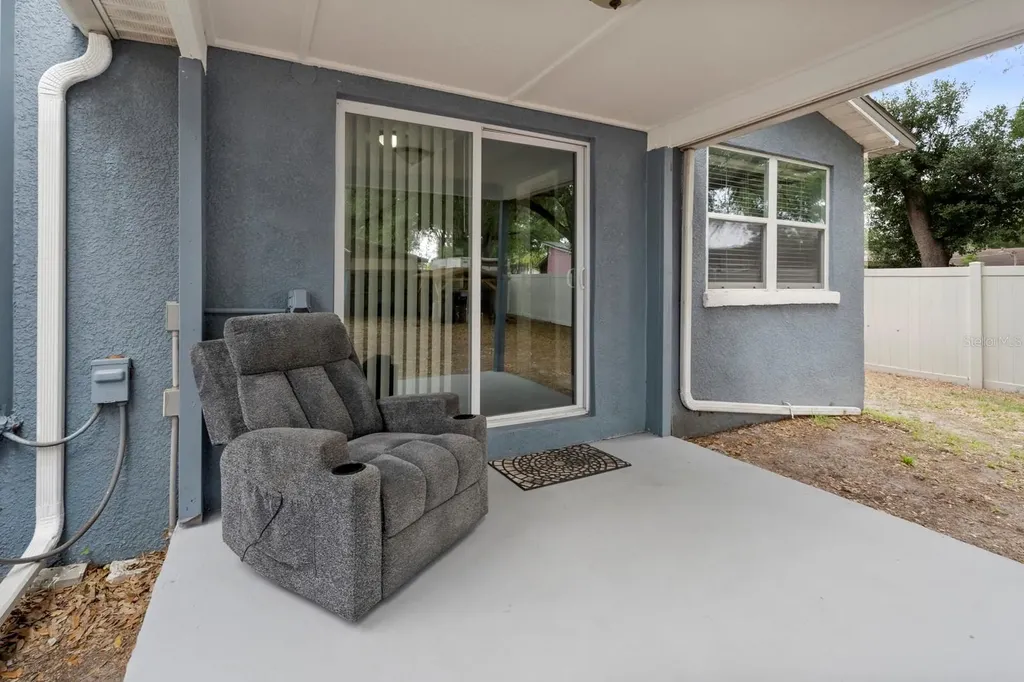 2418 South 69th Tampa FL 33619