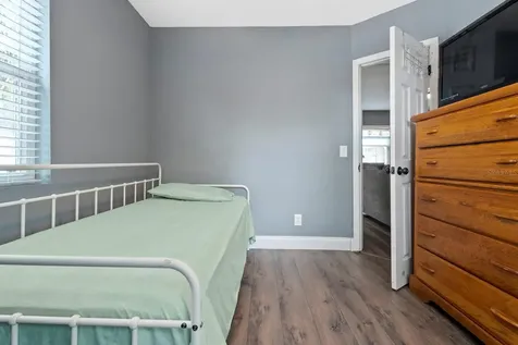 2418 South 69th Tampa FL 33619