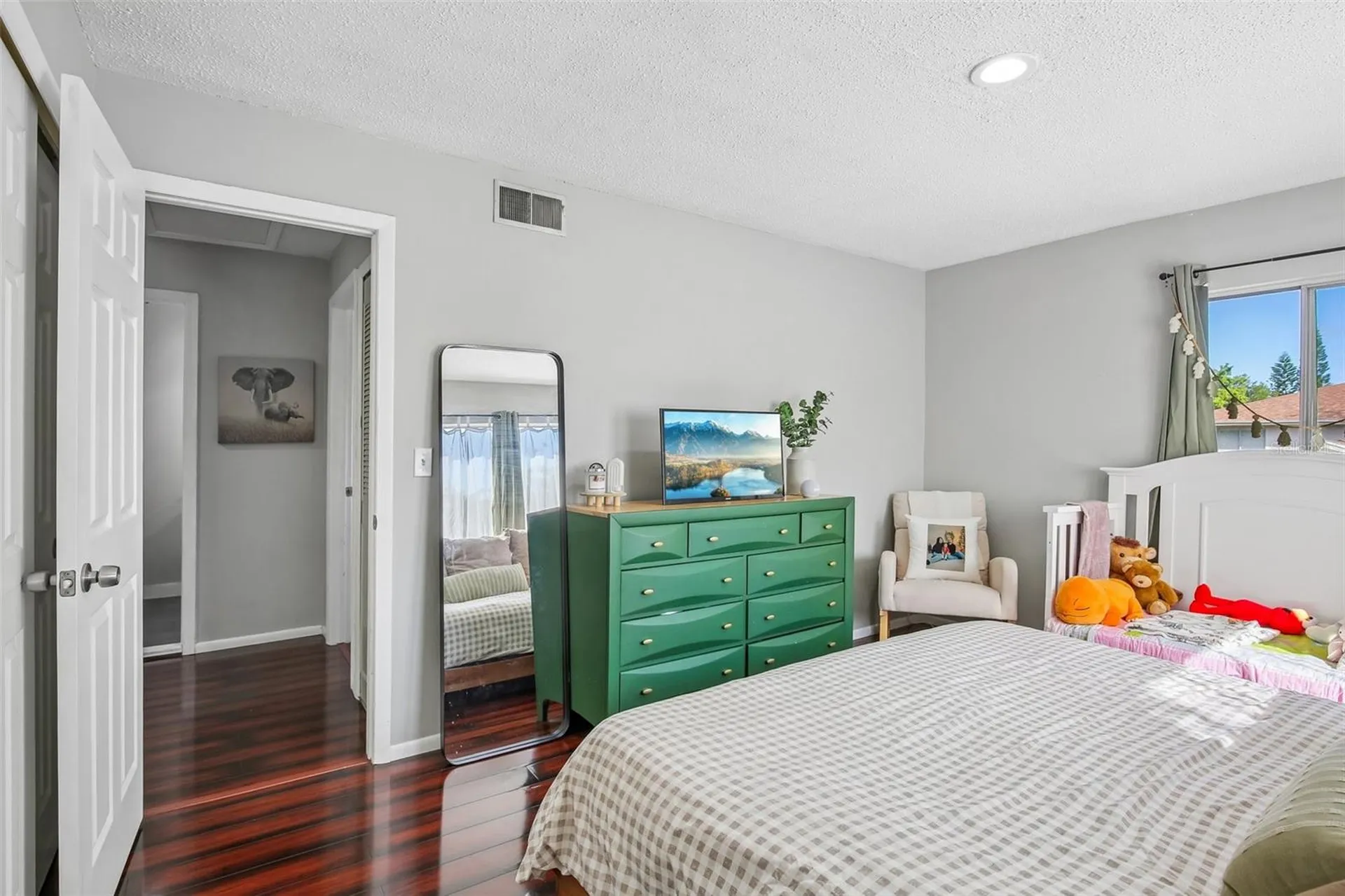 1836 Bough Avenue Clearwater FL 33760