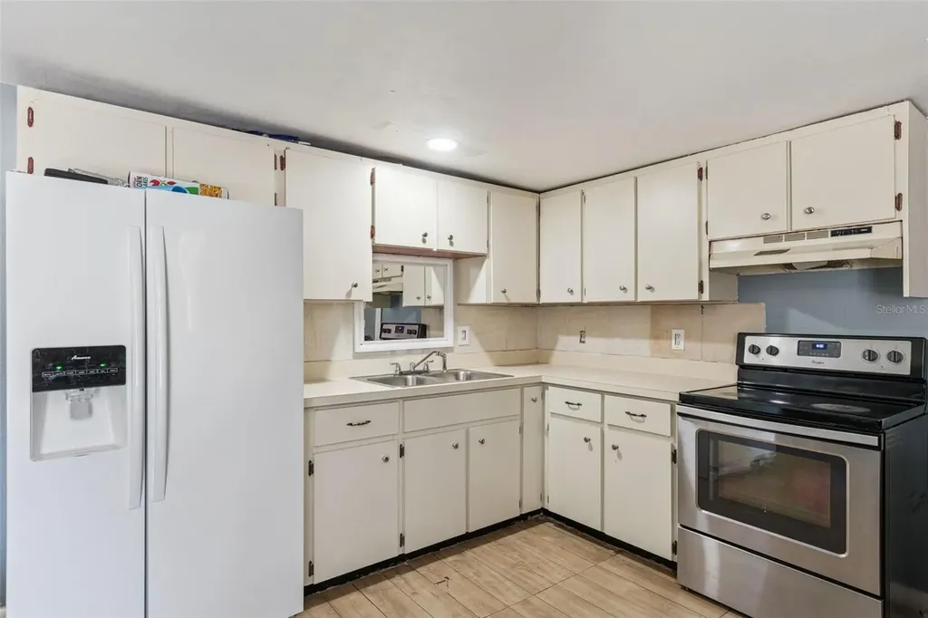 3932 White Heron Drive Orlando FL 32808