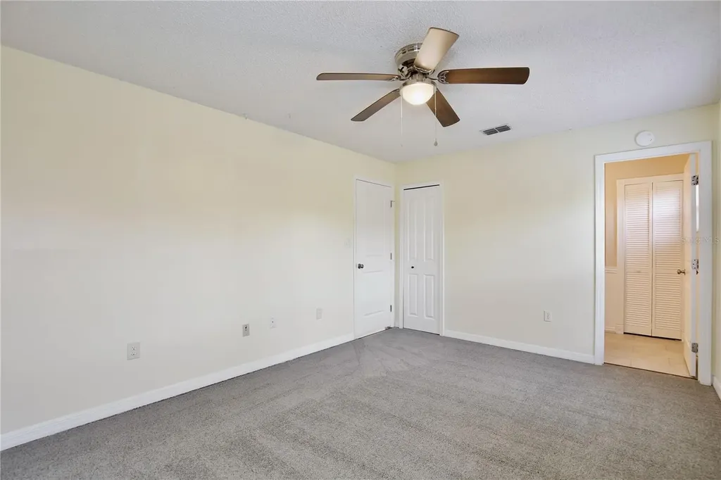 613 Yorktown Drive Leesburg FL 34748