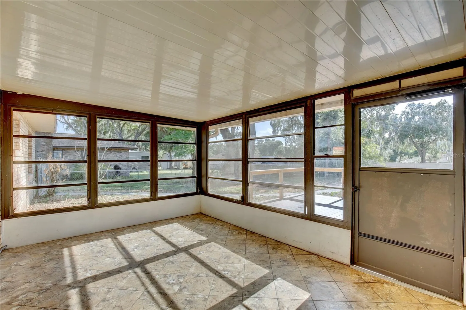 613 Yorktown Drive Leesburg FL 34748