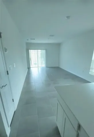 2002 Punch Bowl Avenue Davenport FL 33837