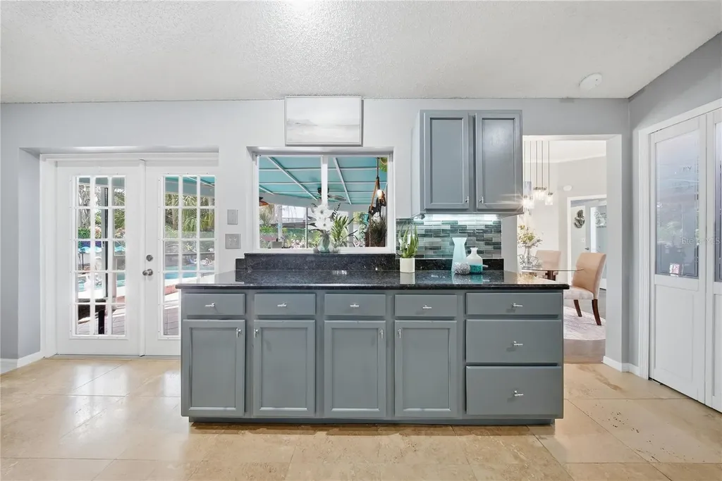 2009 River Park Court Valrico FL 33596