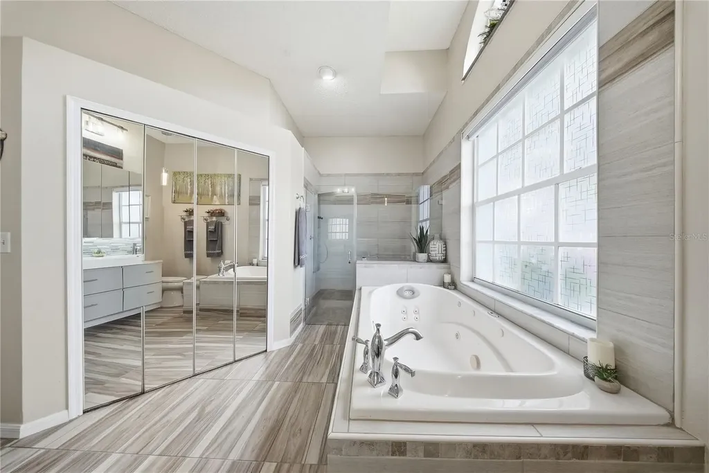 2009 River Park Court Valrico FL 33596