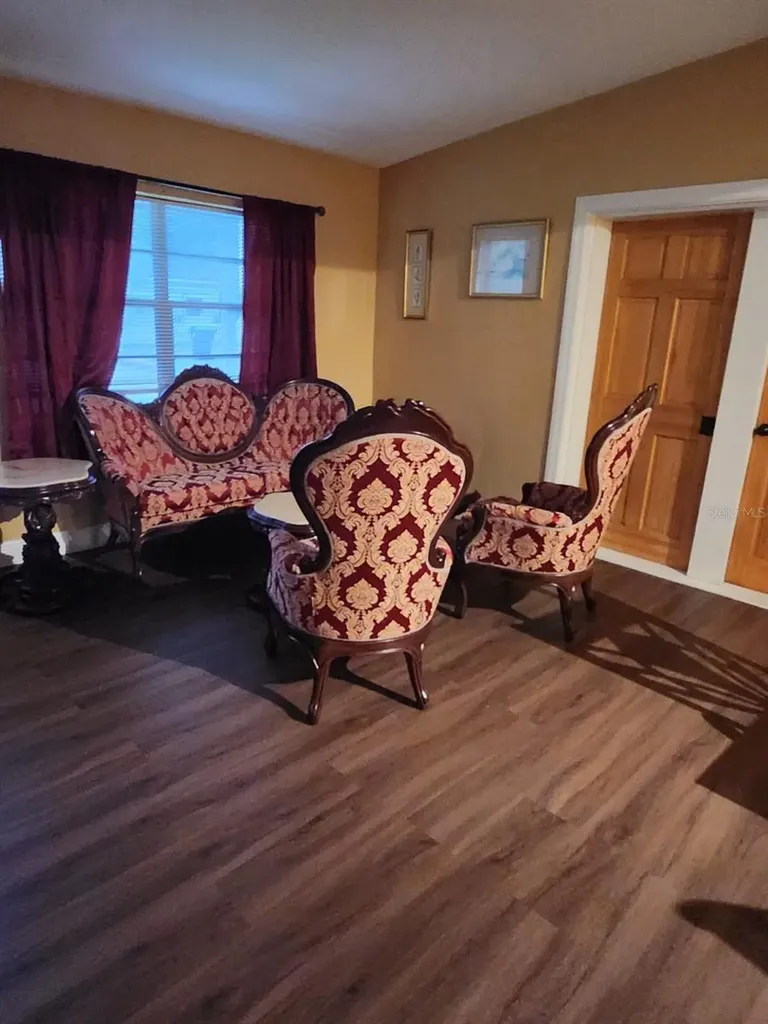 8320 Dot Lane Orlando FL 32809
