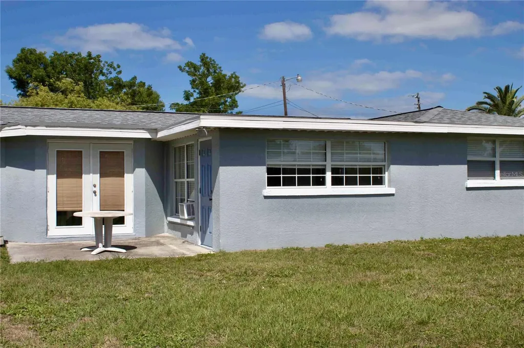 3219 Cambridge Drive Sarasota FL 34232