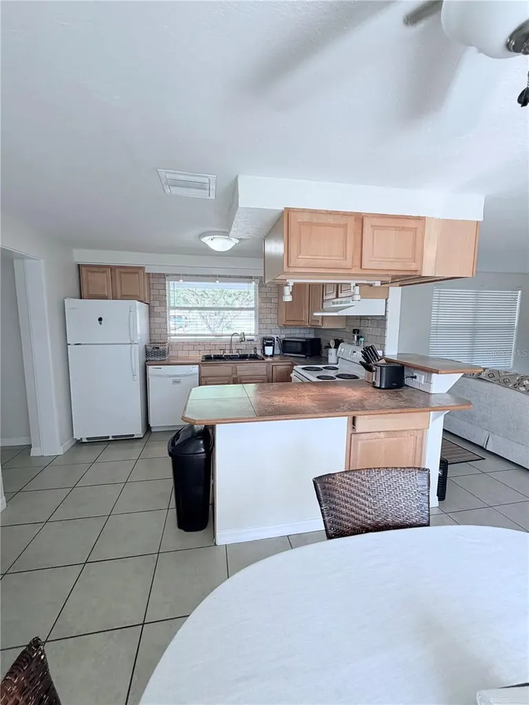 3219 Cambridge Drive Sarasota FL 34232