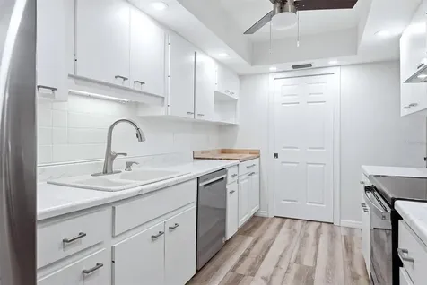 4793 Oak Forest Drive W Sarasota FL 34231