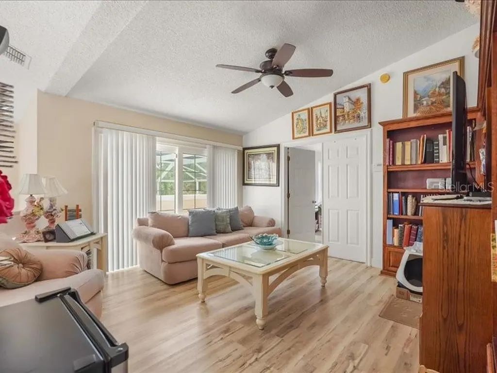 2325 N Rochelle Avenue Kissimmee FL 34746