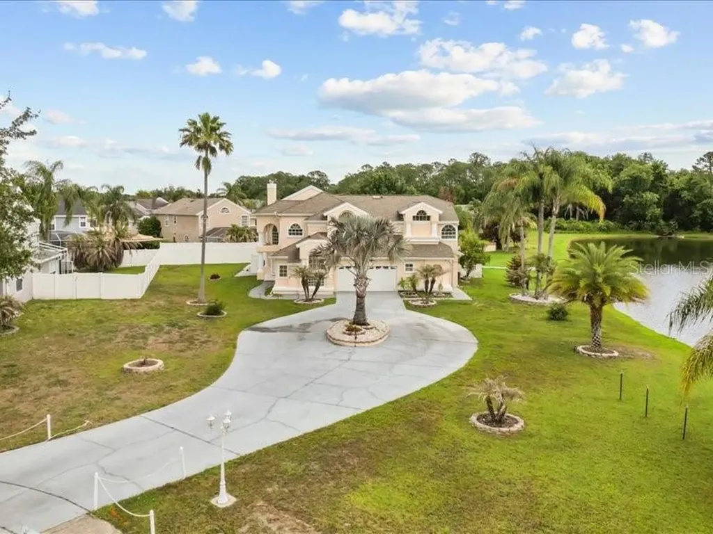 2325 N Rochelle Avenue Kissimmee FL 34746