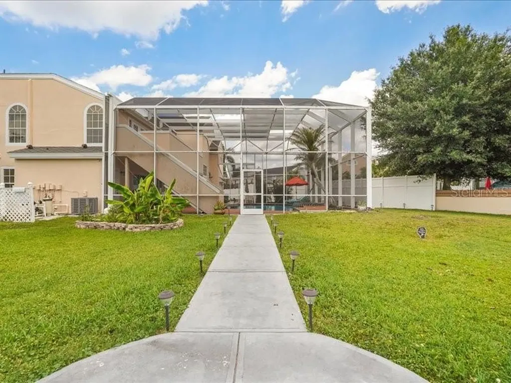 2325 N Rochelle Avenue Kissimmee FL 34746