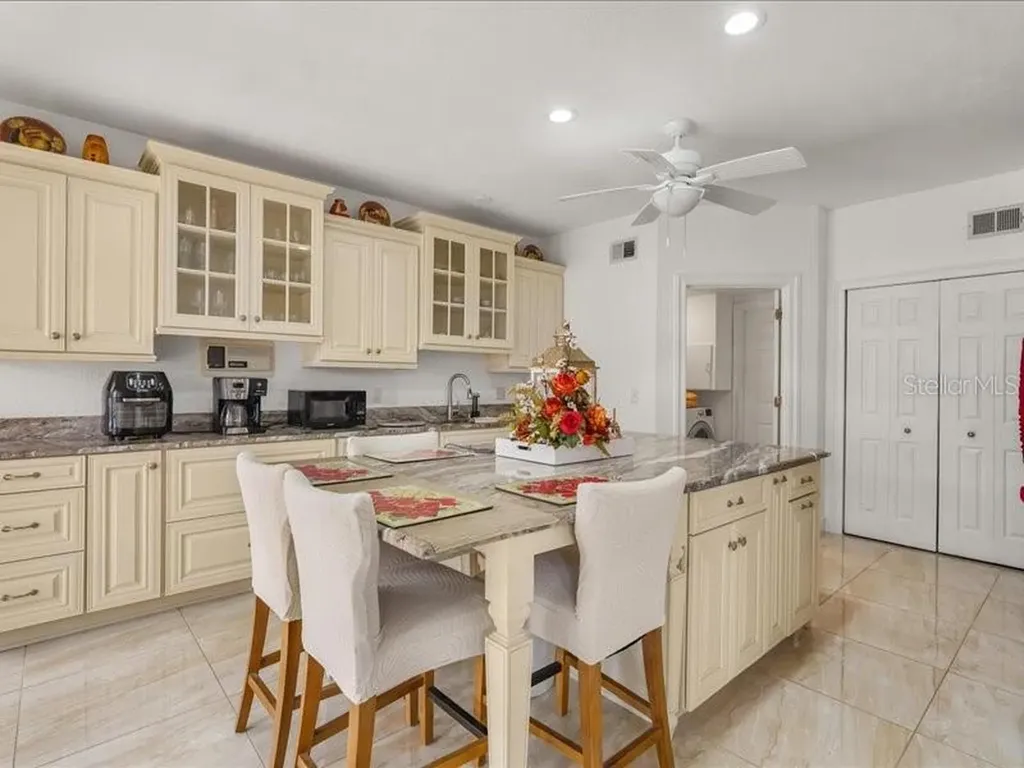 2325 N Rochelle Avenue Kissimmee FL 34746