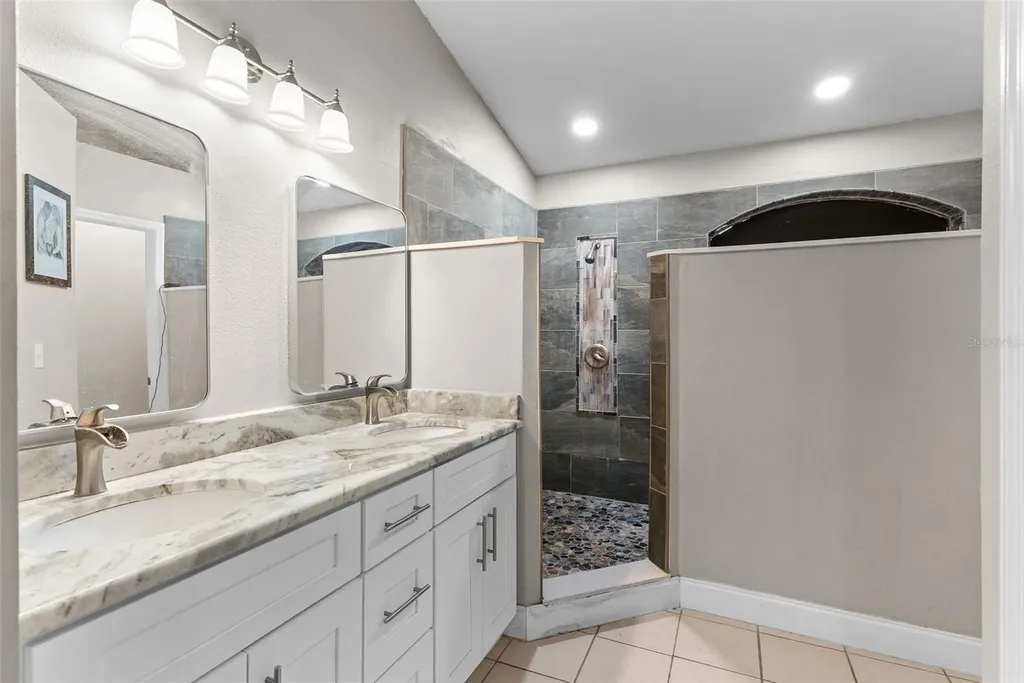 12106 Shady Forest Drive Riverview FL 33569