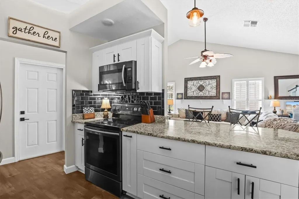 1049 Larkin Road Spring Hill FL 34608