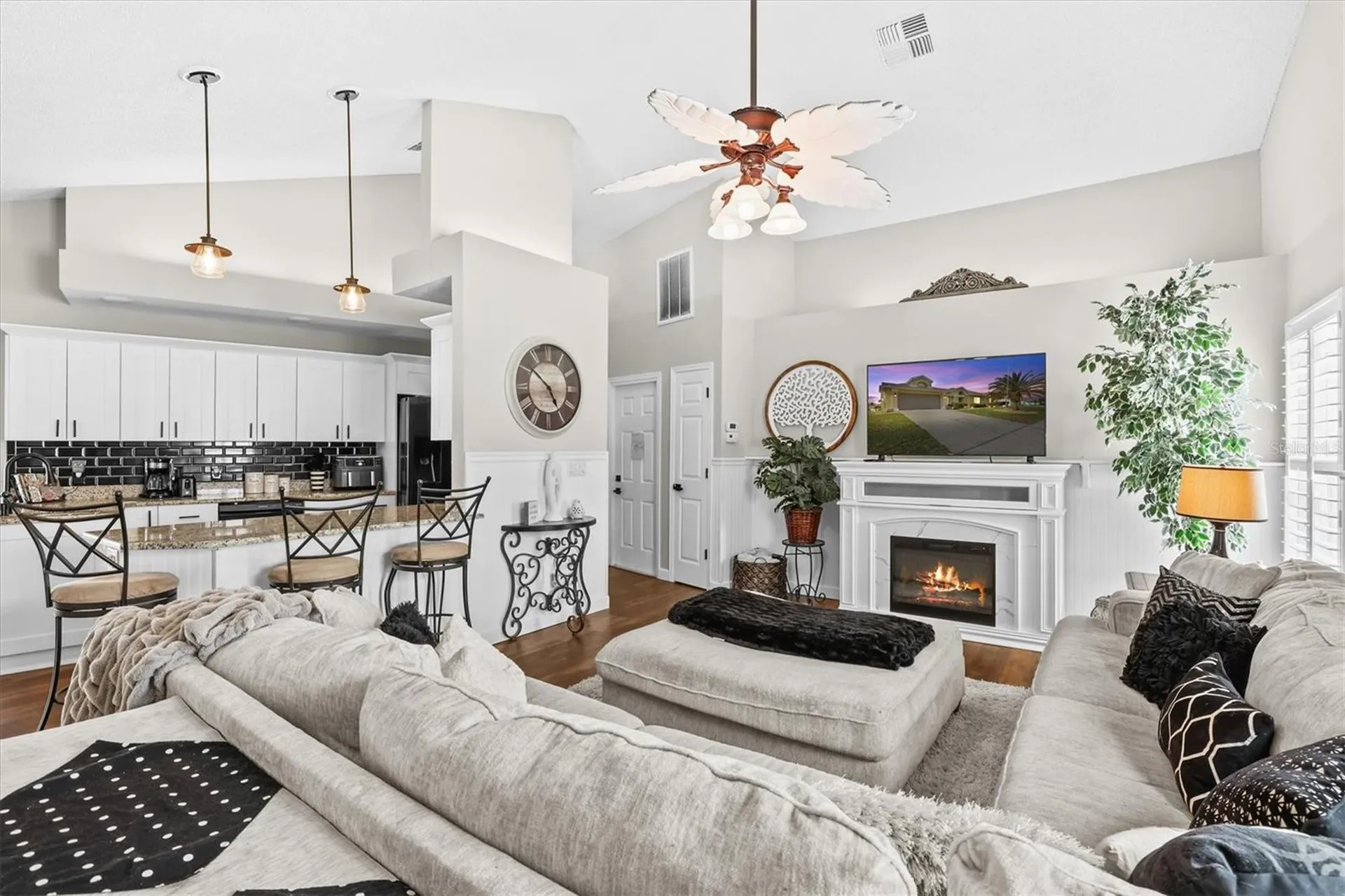 1049 Larkin Road Spring Hill FL 34608