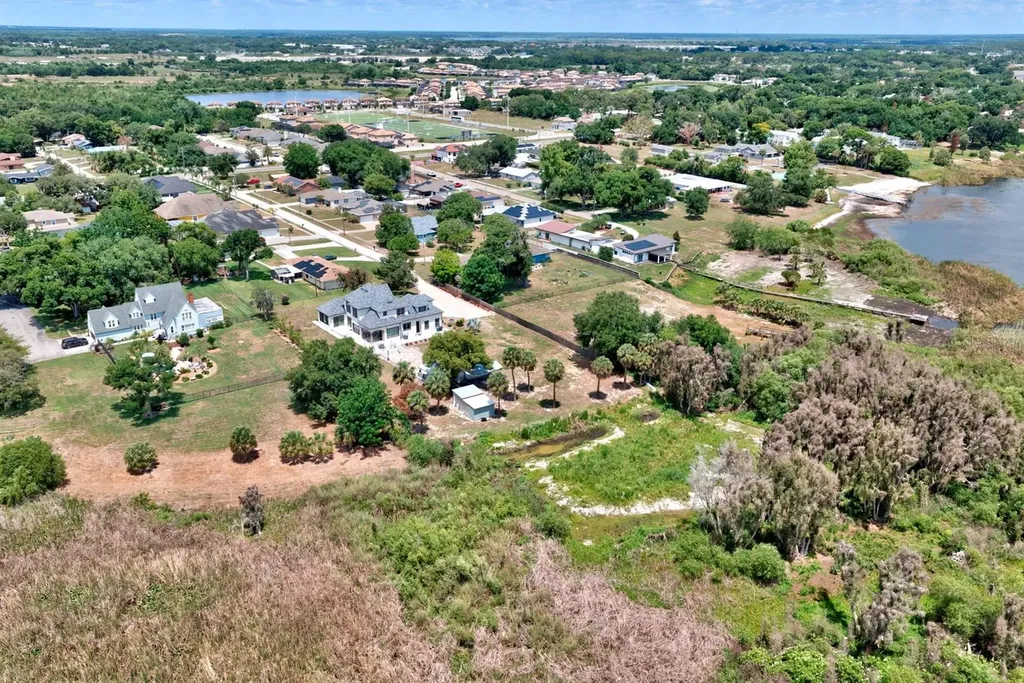 91 Woodland Drive Haines City FL 33844