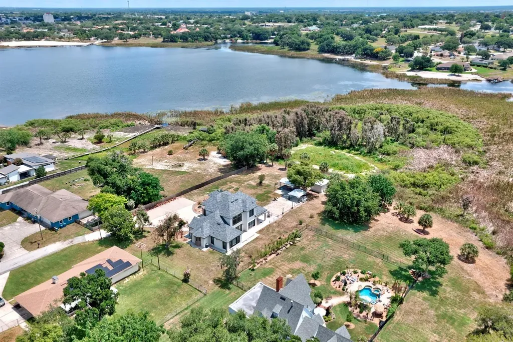 91 Woodland Drive Haines City FL 33844