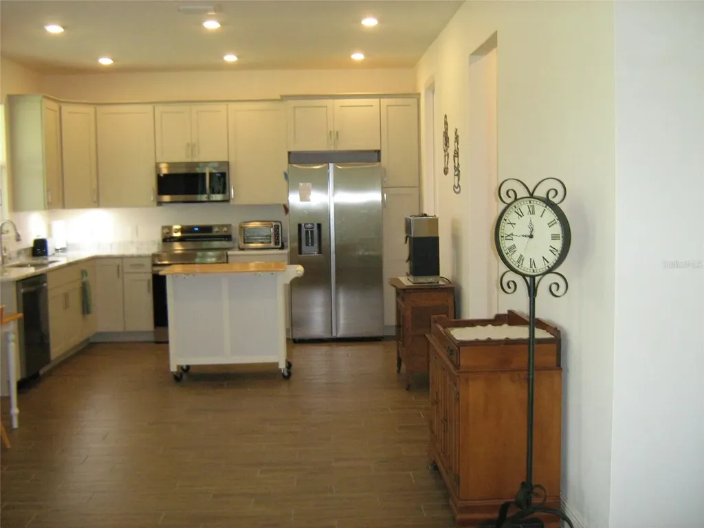 535 Dowling Circle Lady Lake FL 32159