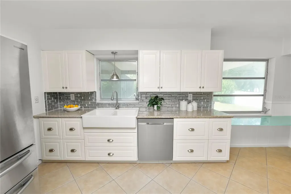 2215 Woodbine Avenue Lakeland FL 33803