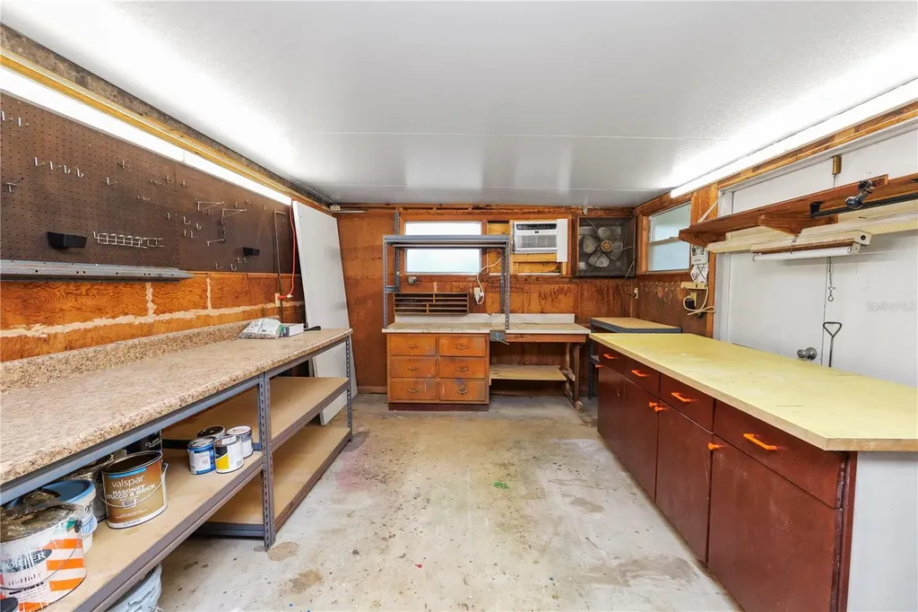 2215 Woodbine Avenue Lakeland FL 33803