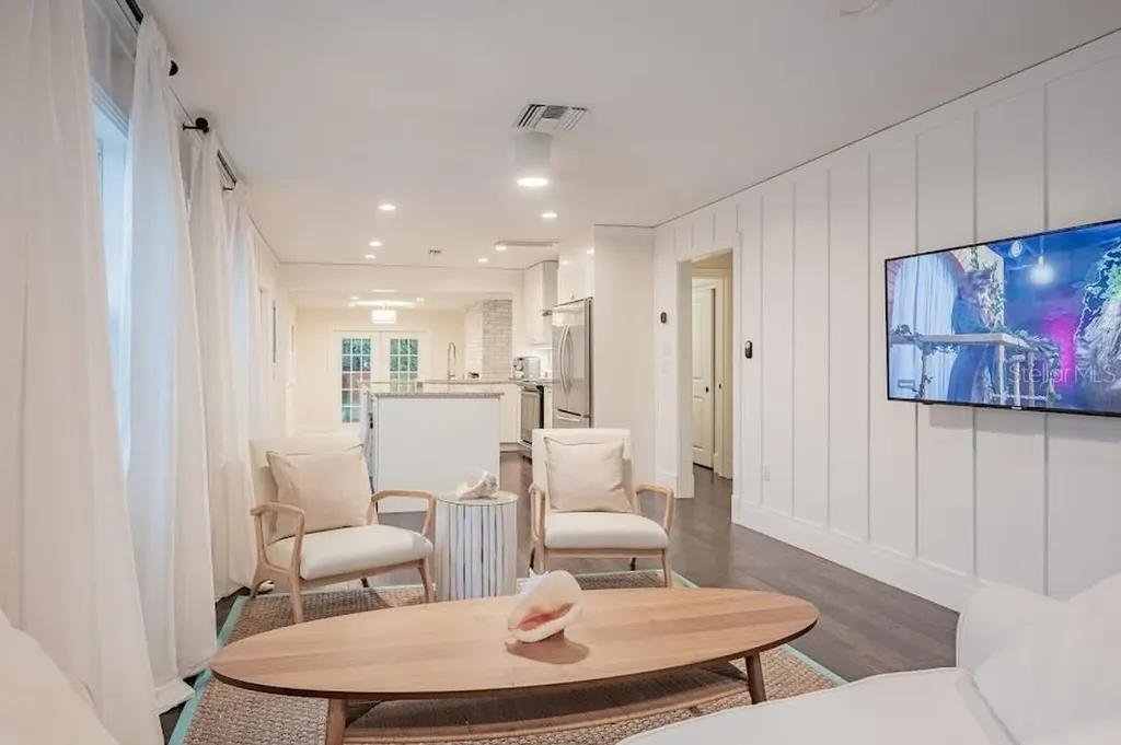 1837 Worrington Street Sarasota FL 34231