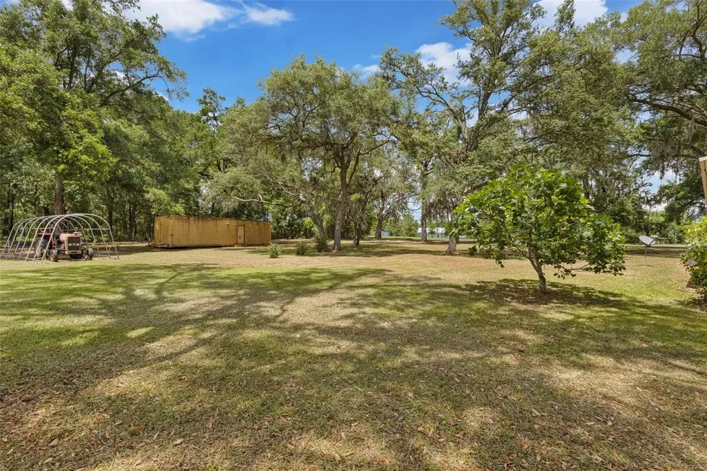 6689 SE 55th Street Trenton FL 32693