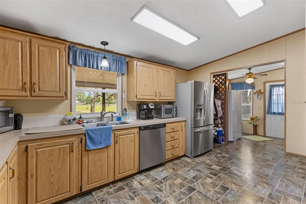 6689 SE 55th Street Trenton FL 32693