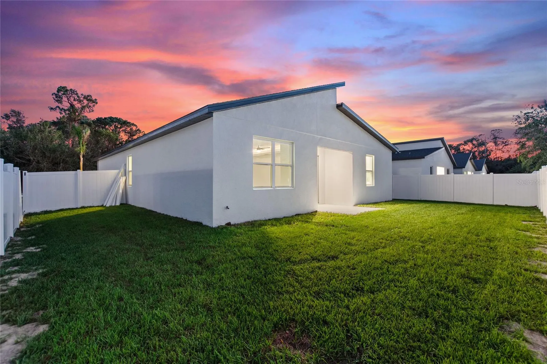 330 Royal Palm Way Winter Haven FL 33881