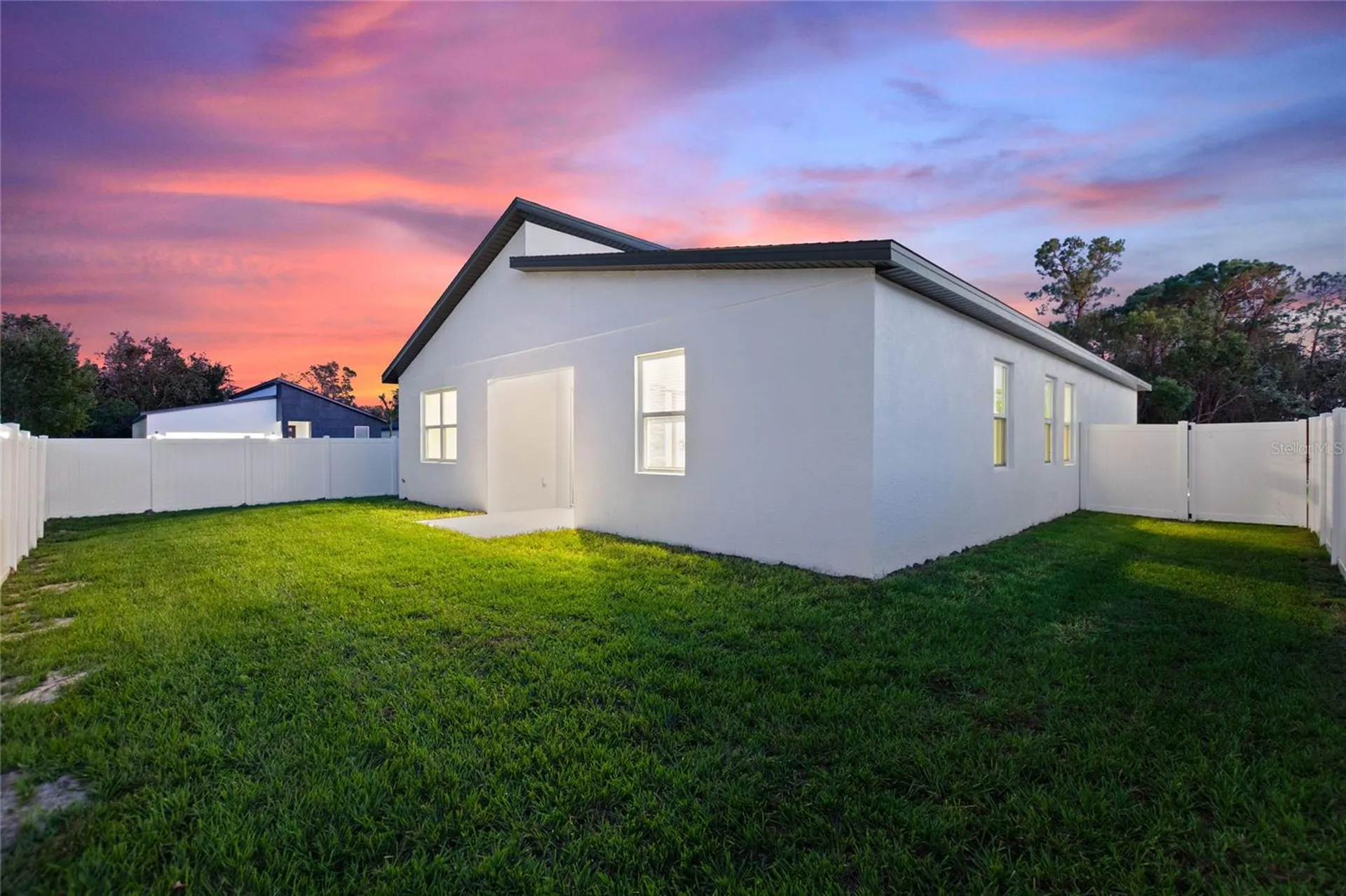 330 Royal Palm Way Winter Haven FL 33881