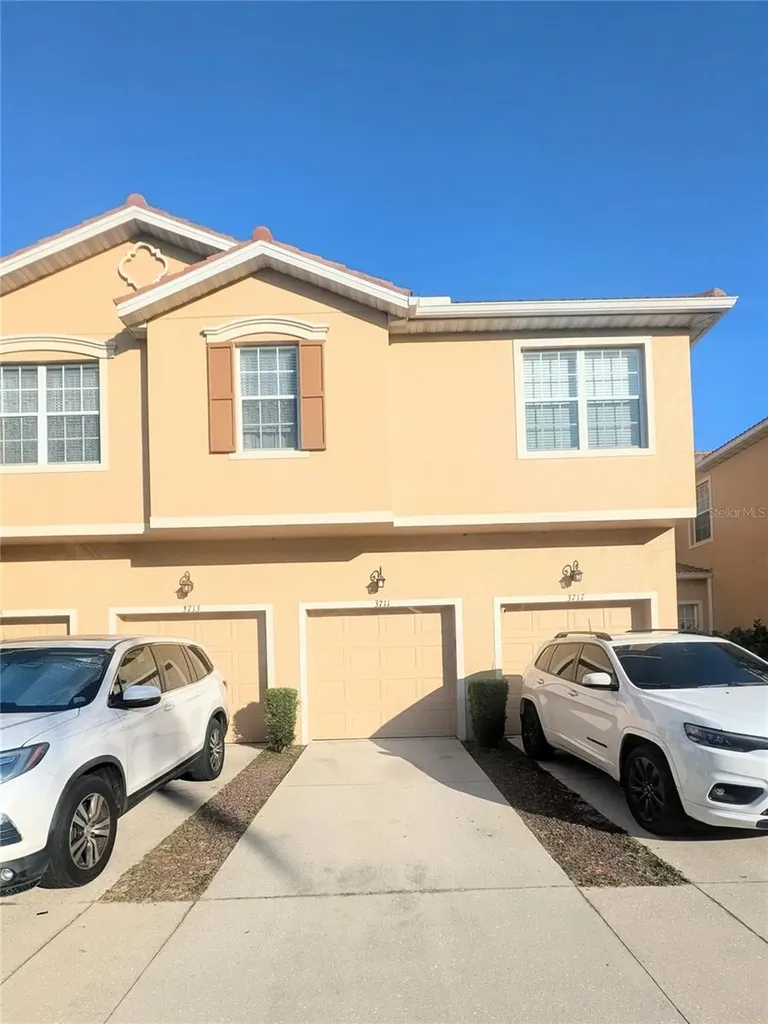 3711 Parkridge Circle Sarasota FL 34243