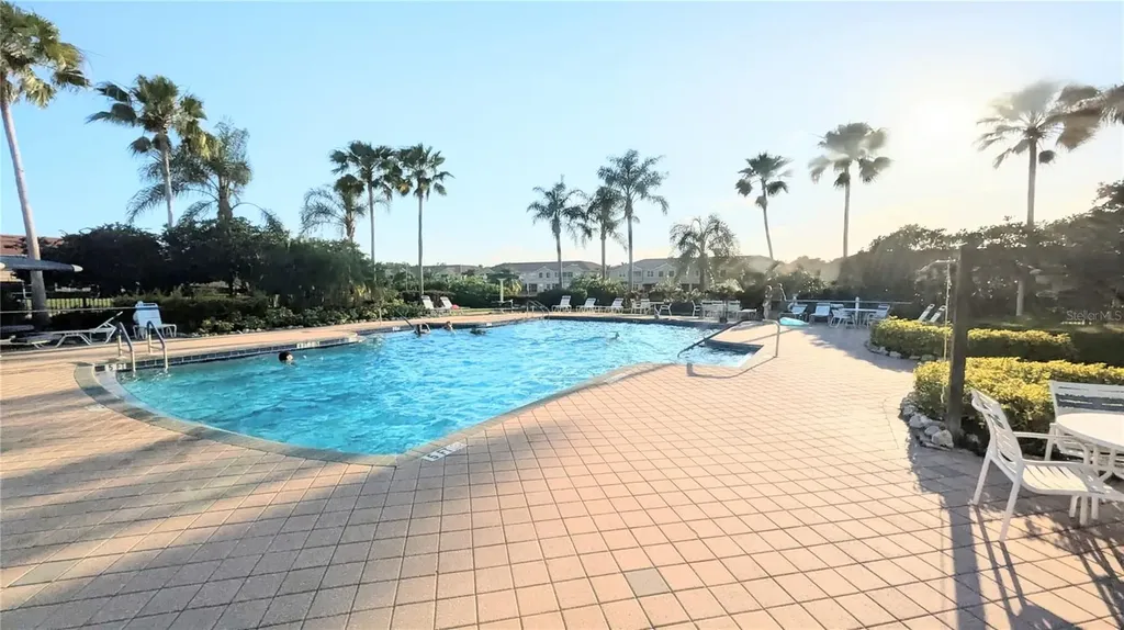 3711 Parkridge Circle Sarasota FL 34243