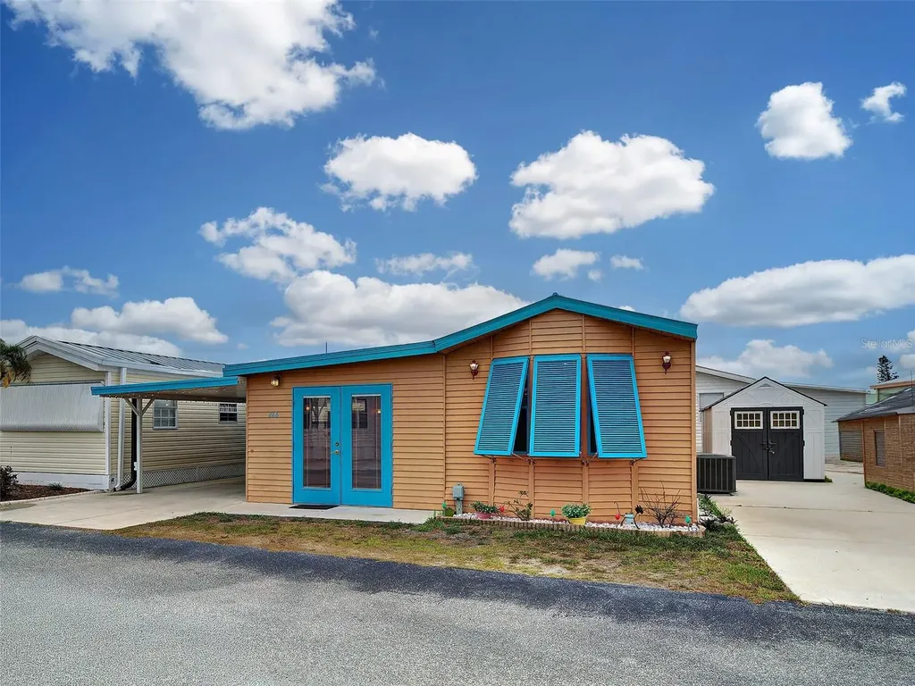 1475 Flamingo Drive Englewood FL 34224