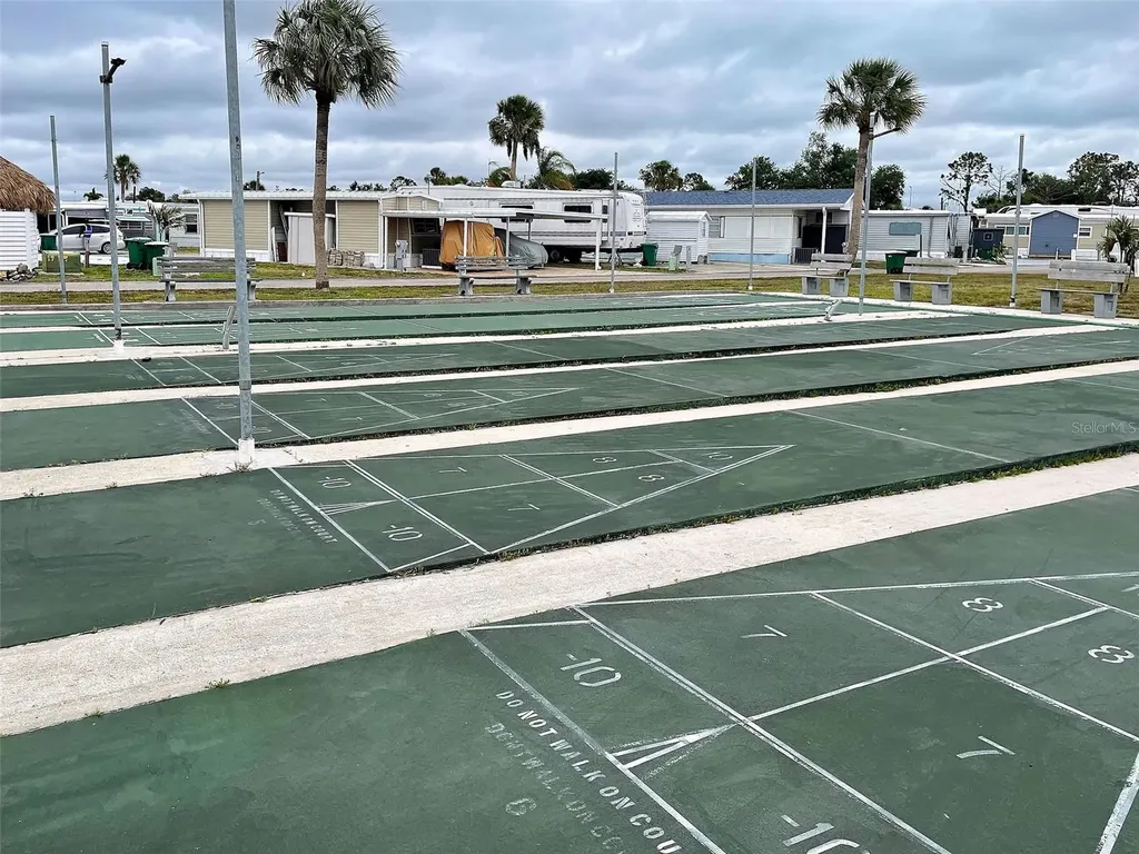 1475 Flamingo Drive Englewood FL 34224