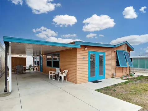 1475 Flamingo Drive Englewood FL 34224
