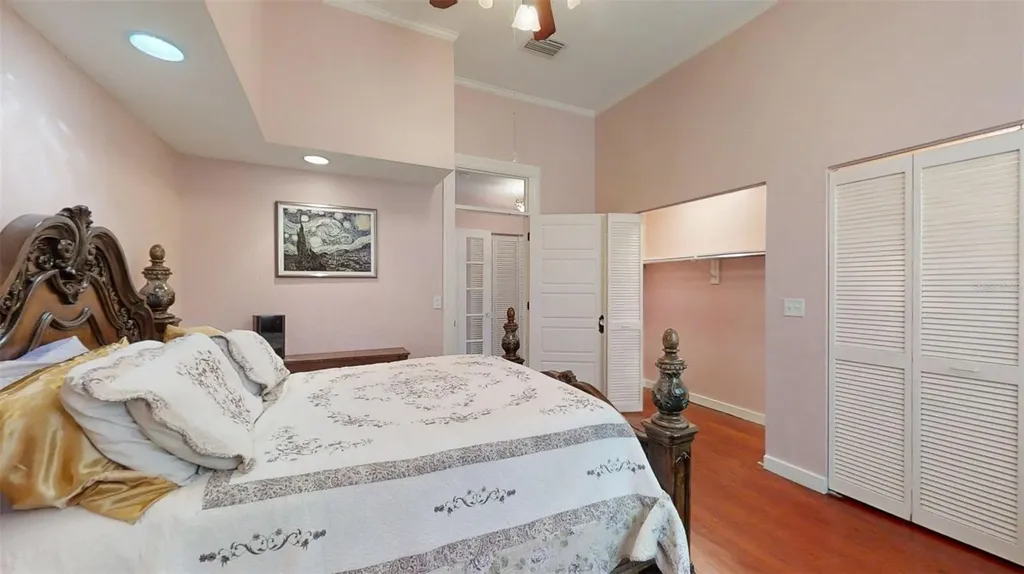 805 E Fort King Street Ocala FL 34471