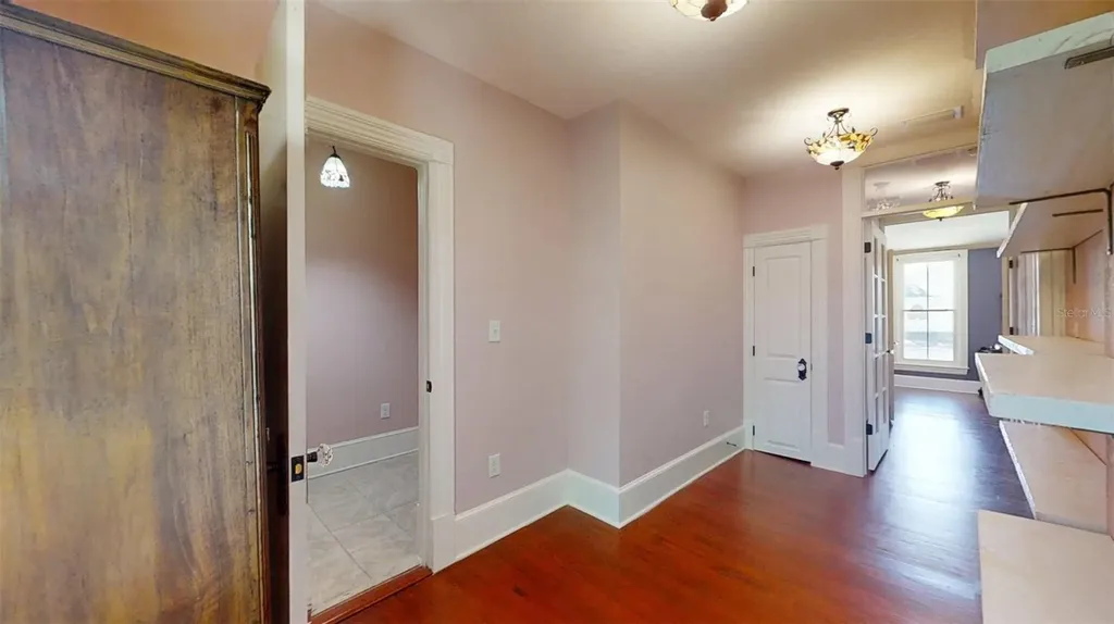 805 E Fort King Street Ocala FL 34471