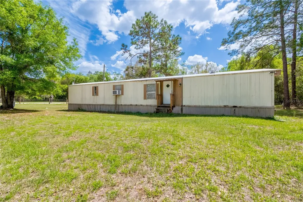 8589 SE 66th Avenue Trenton FL 32693