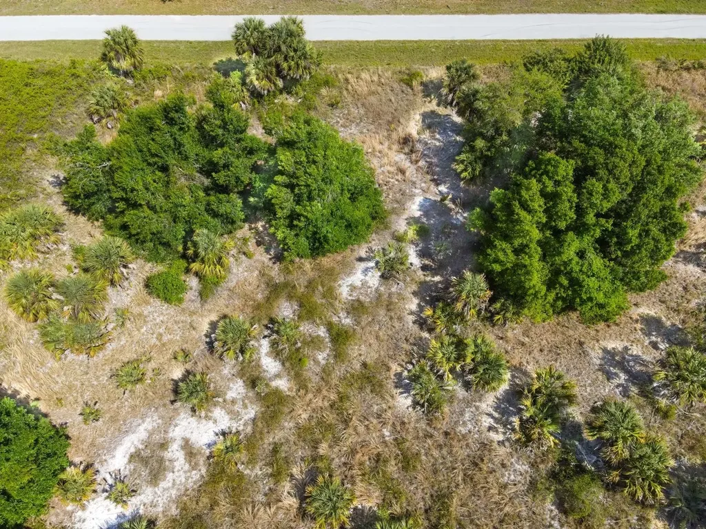 19053 Sheriff Avenue Port Charlotte FL 33954