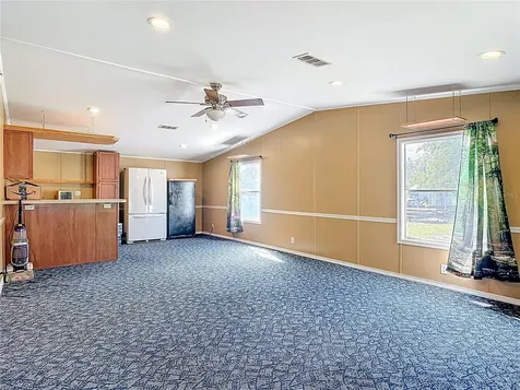 45750 Pine Street Paisley FL 32767